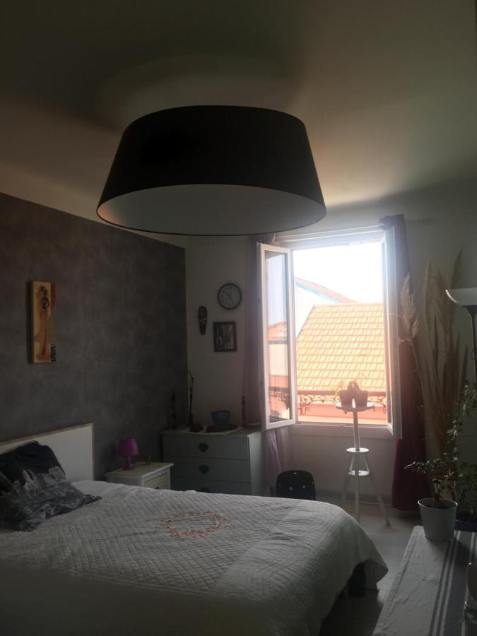 Apartmán Belle Chambre Au Coeur De Bayonne Exteriér fotografie